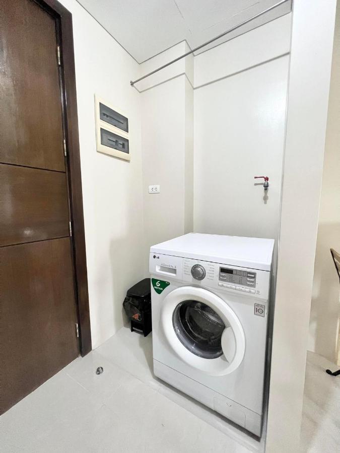 Luxury Hotel Type Condo Near Naia Manila Airport Paranaque City Exteriör bild