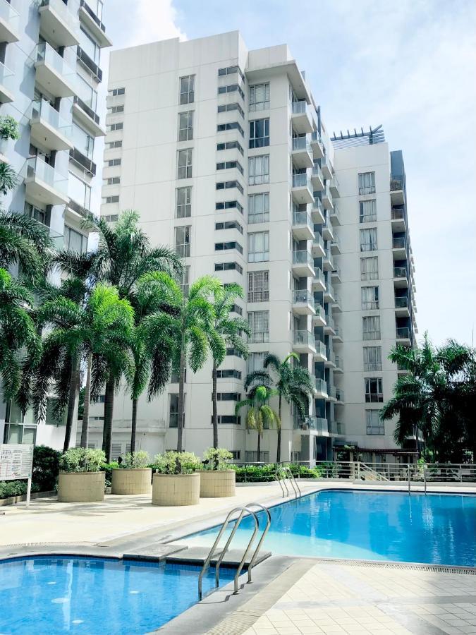Luxury Hotel Type Condo Near Naia Manila Airport Paranaque City Exteriör bild