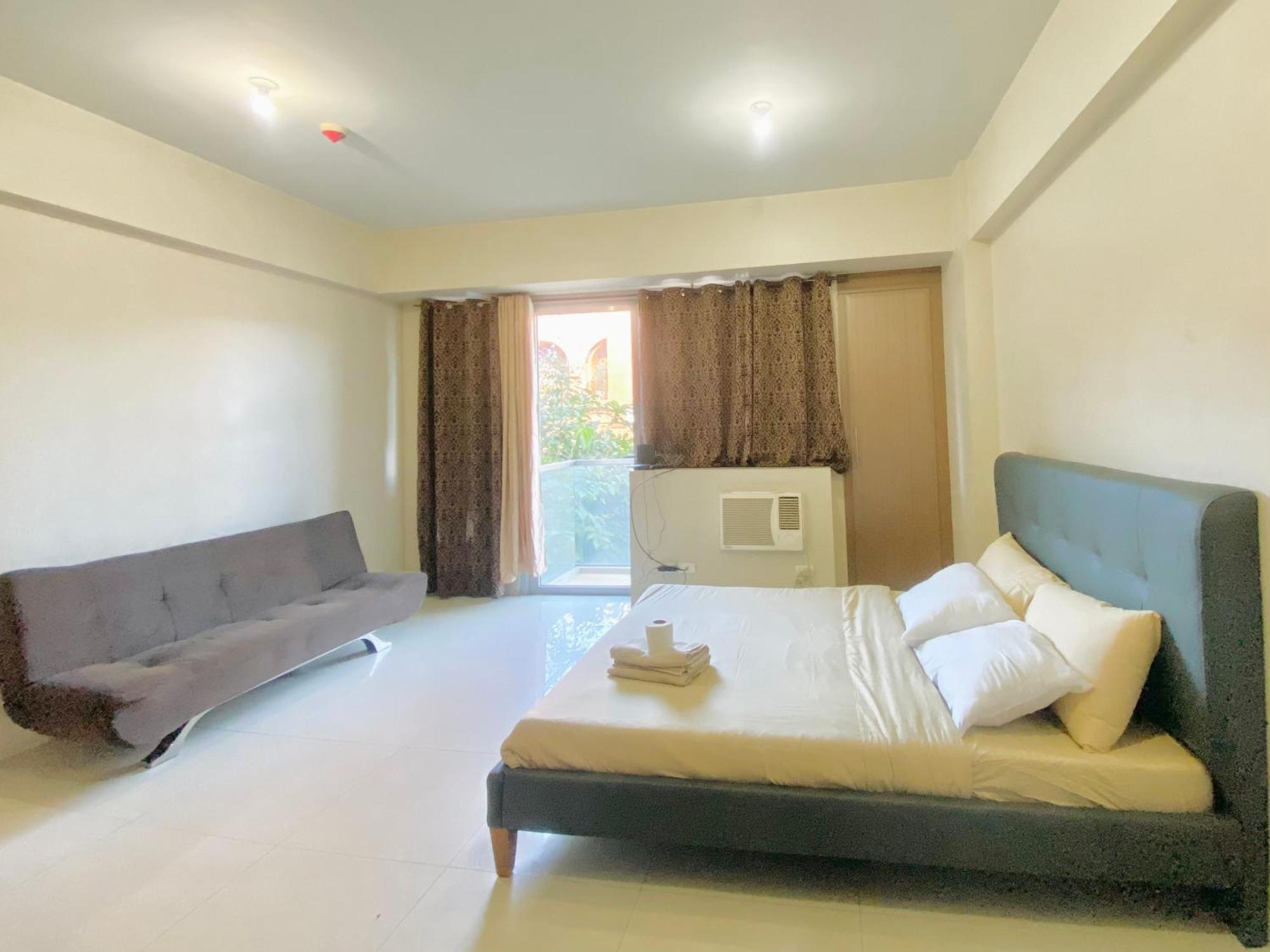 Luxury Hotel Type Condo Near Naia Manila Airport Paranaque City Exteriör bild