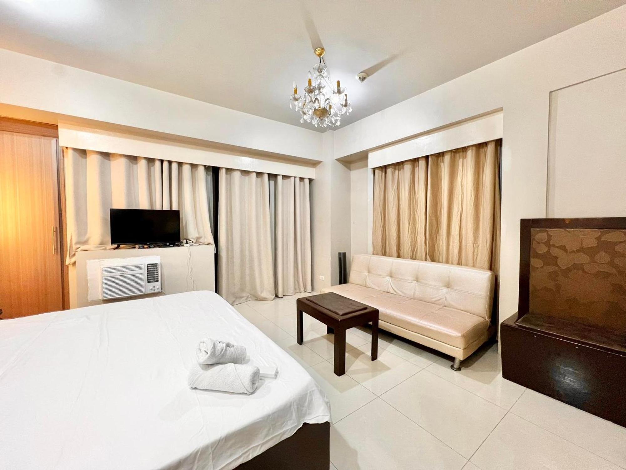 Luxury Hotel Type Condo Near Naia Manila Airport Paranaque City Exteriör bild