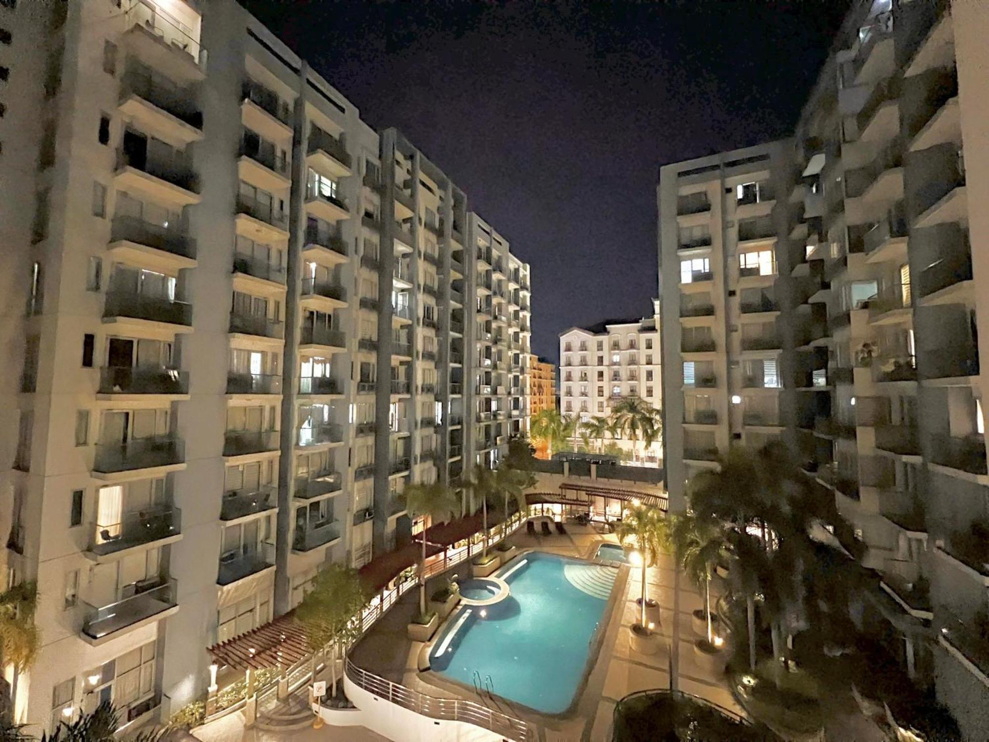 Luxury Hotel Type Condo Near Naia Manila Airport Paranaque City Exteriör bild